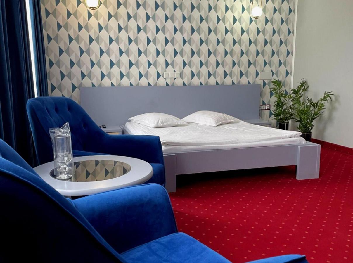 Hotel Sungarden Salin Турда Экстерьер фото