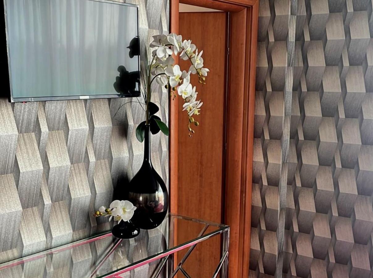 Hotel Sungarden Salin Турда Экстерьер фото