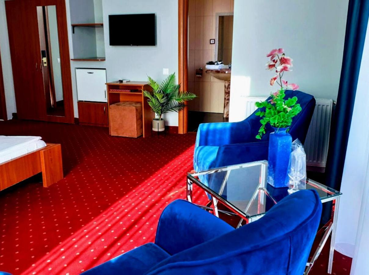 Hotel Sungarden Salin Турда Экстерьер фото